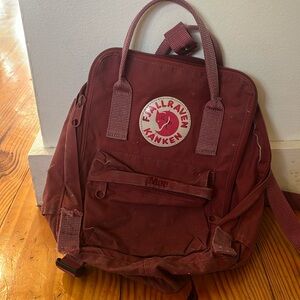 Fjallraven Kanken mini backpack